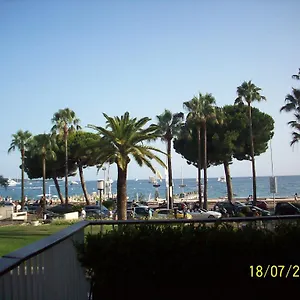 Appartement Fushia, Cannes